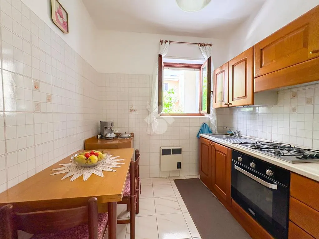 Cuisine - Bright 3-Room Apartment with Terrace in Alghero