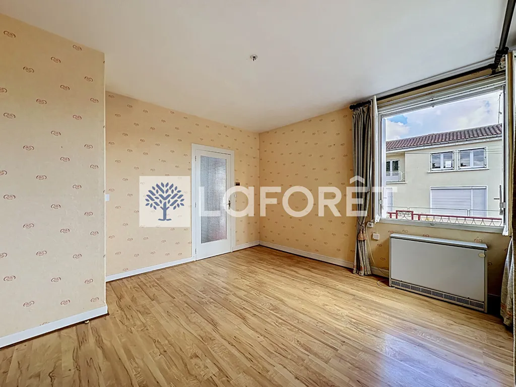 Magamistoad - Four-Bedroom House with Garden in Thouars