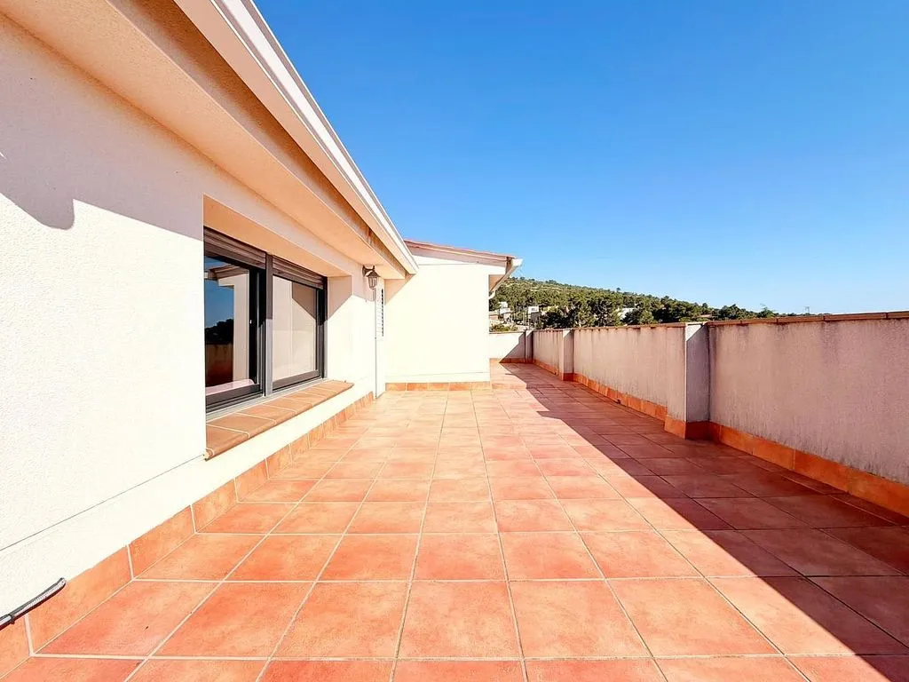 Terrass - Chalet with Pool and Terrace in Canyelles