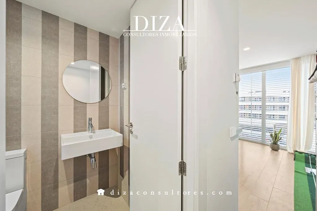 Salles de bain - Luxury Villa with Pool in Alcobendas
