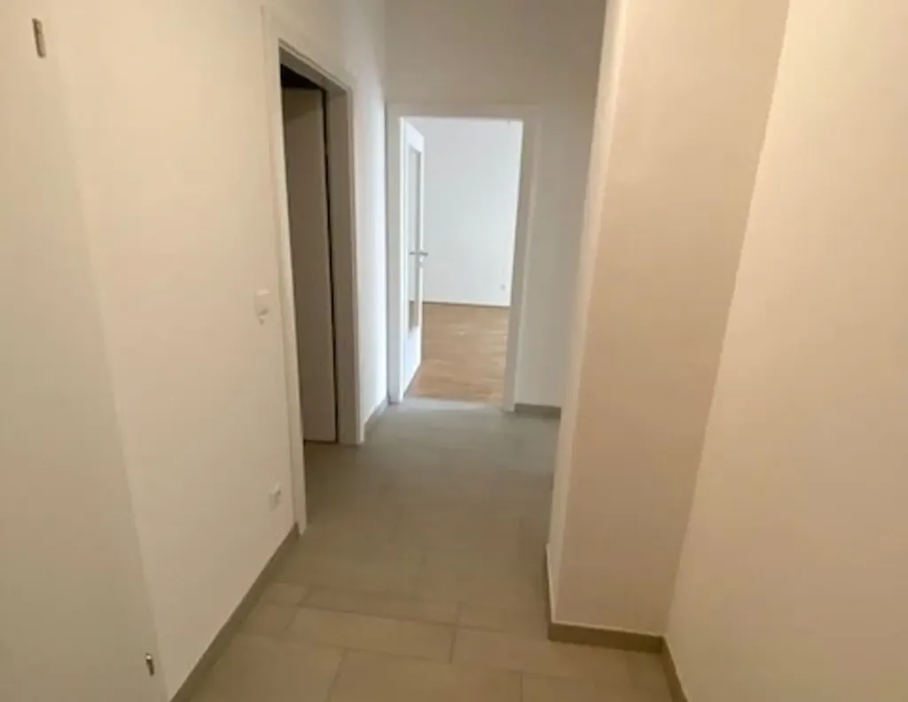 Entrée - Rented Flat with Balcony at Knittelfeld Centre