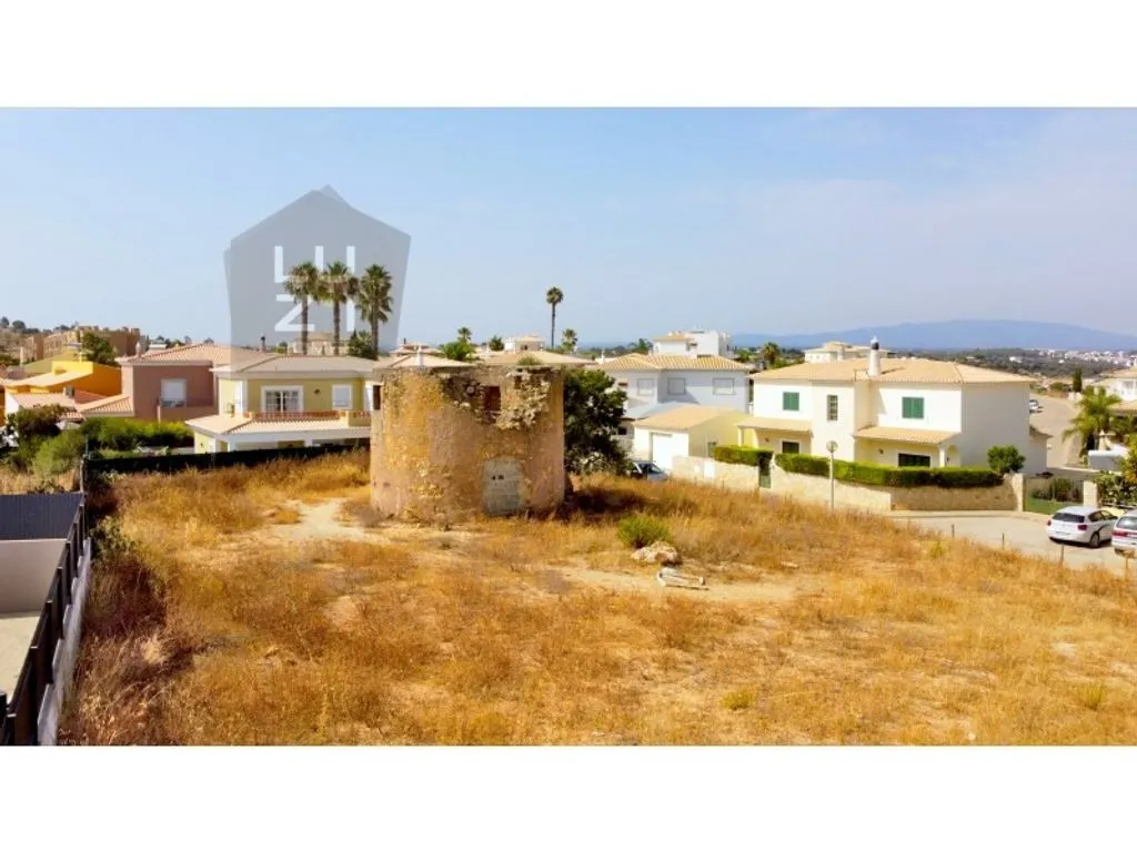 Aed - Development Land with Windmill in Lagos