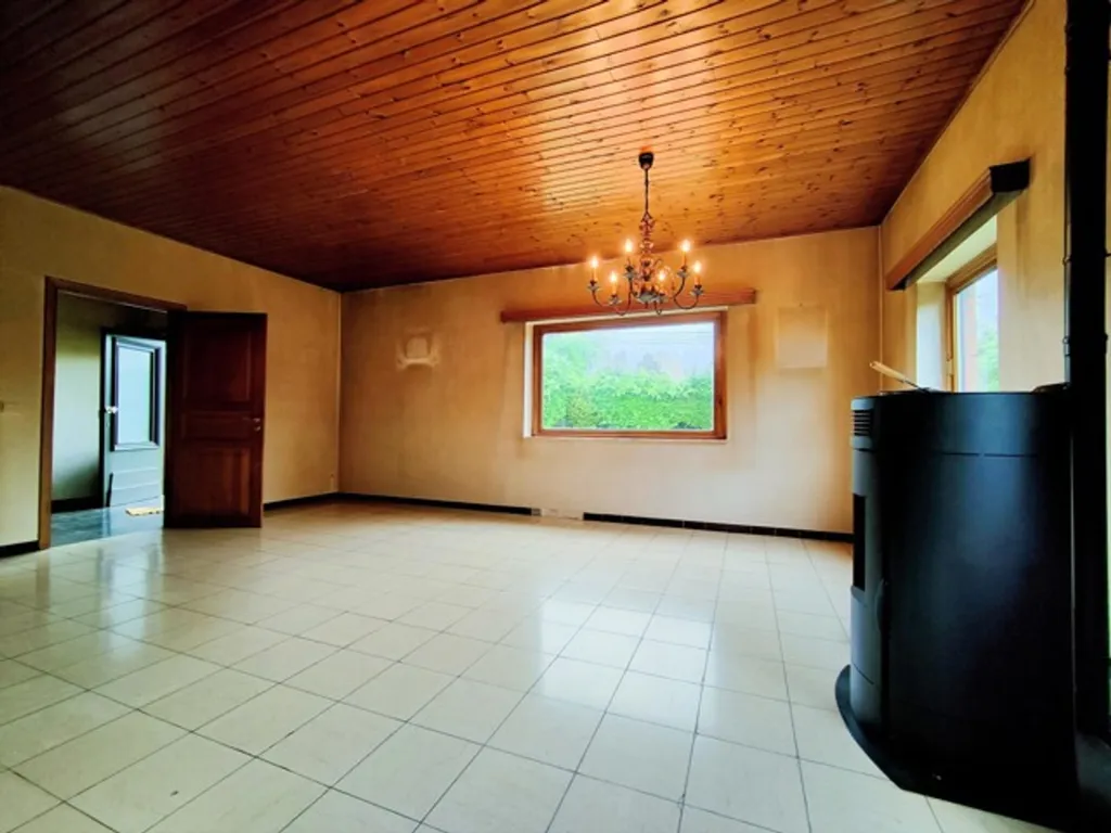 Elutuba - Villa with Garage in Dinant