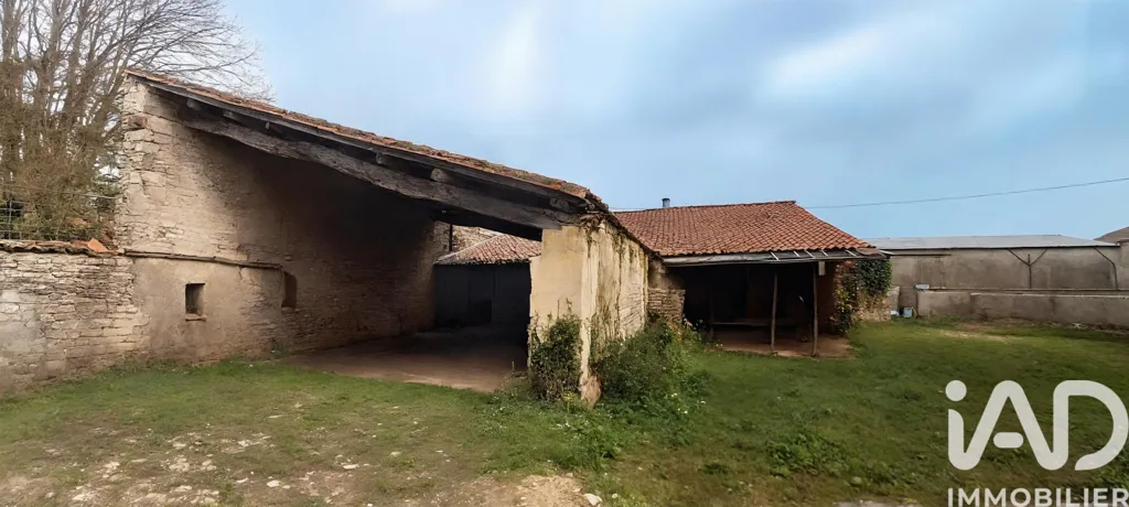 Giardino - Longère with Renovation Potential in Nère