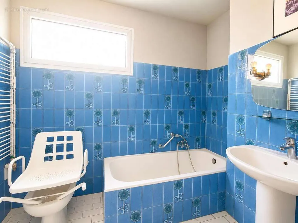 Salles de bain - Appartement avec Terrasse au Cœur des Poètes à Nice