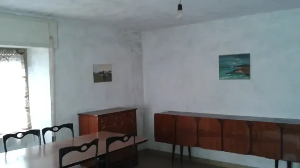 Söögituba - Rustic Villa with Garden in Sant'Egidio Alla Vibrata