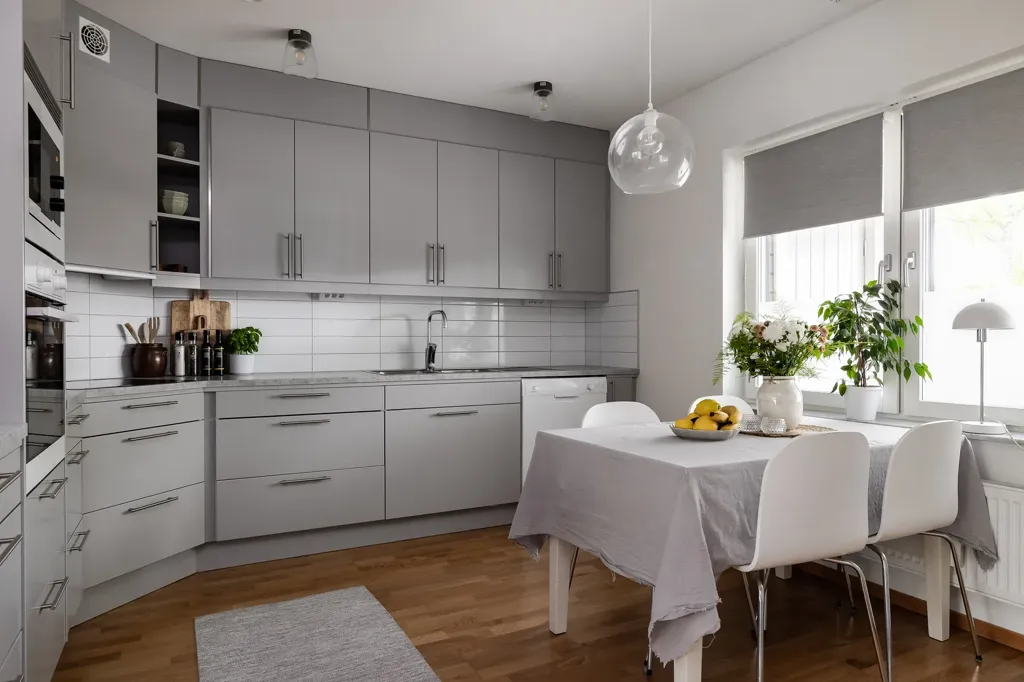 Köök - Apartment with Private Terrace in Örebro