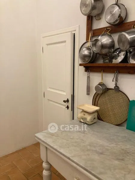 Köök - Rustic-Style Apartment with Private Courtyard in Prato