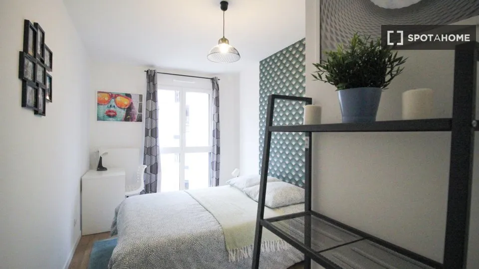 Chambres - Chambre dans Appartement 4 Pièces à République, Paris
