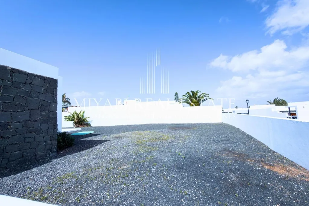 Giardino - Bungalow with Pool and Studio in Playa Blanca