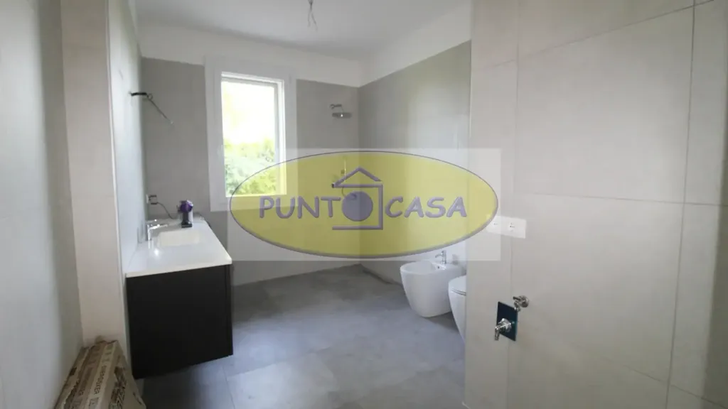 Vannitoad - New Triplex Villa with Private Garden in Borghetto Lodigiano