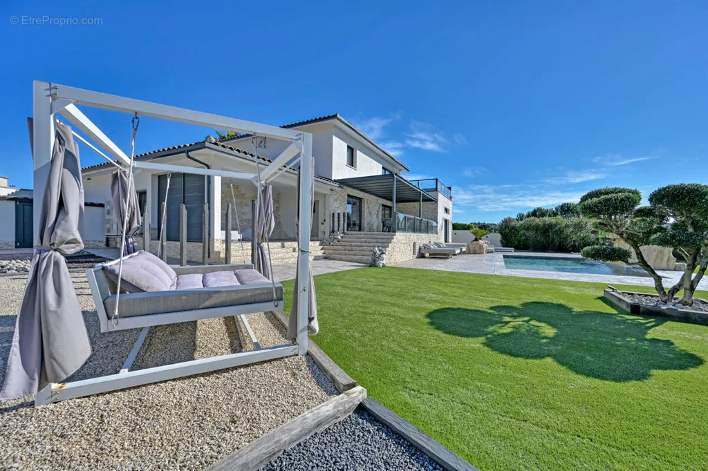 Giardino - Prestigious Villa with Pool near Uzès