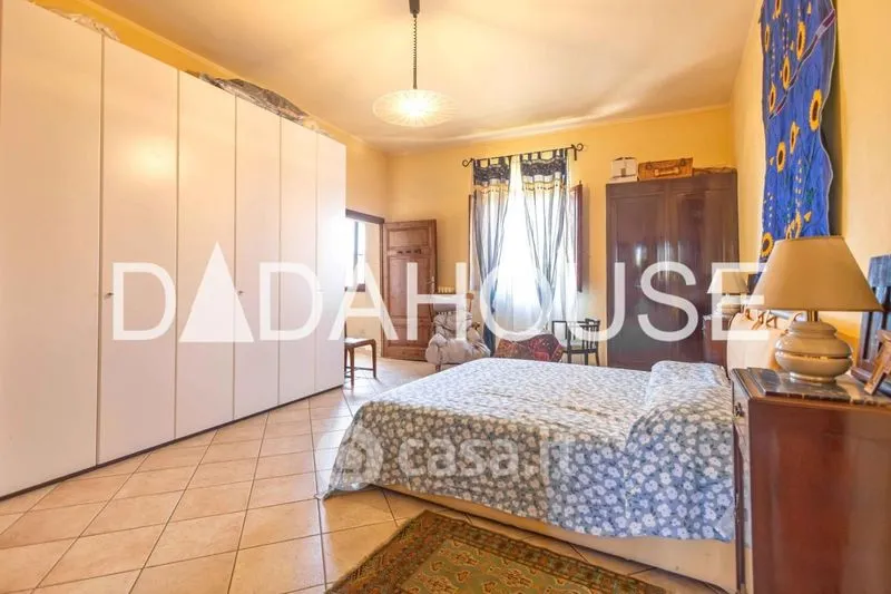 Magamistoad - Rustic Corner House with Garden in Cascina