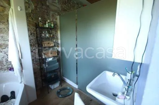 Salles de bain - Rustic Casale with Panoramic Views in Bra