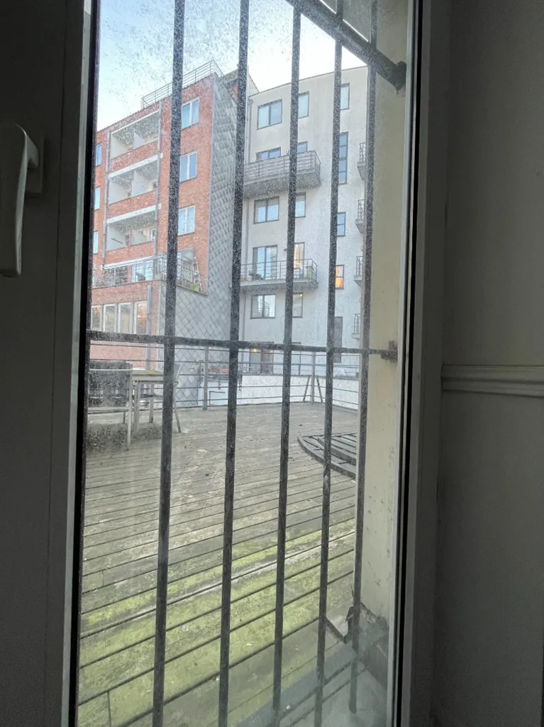 Rõdu - Renovated Office Building in Brussels