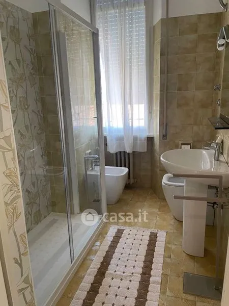 Vannitoad - Liberty-Style Apartment with Balcony in Ancona