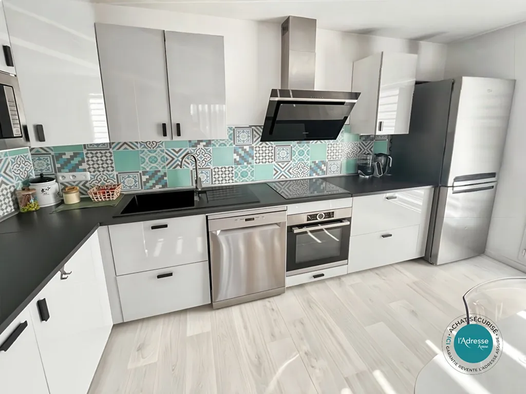 Cuisine - Appartement 3 Pièces avec Balcon dans Résidence Récente à Mennecy
