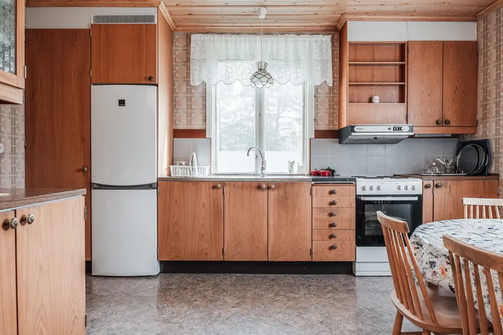 Cucina - Forest Cottage with Eco Heating in Hälledal