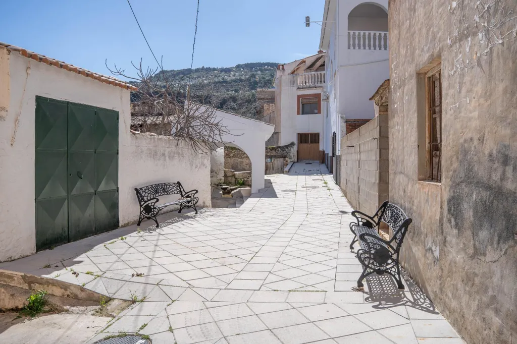 Extérieur - Two-Storey House with Terrace in Albuñuelas