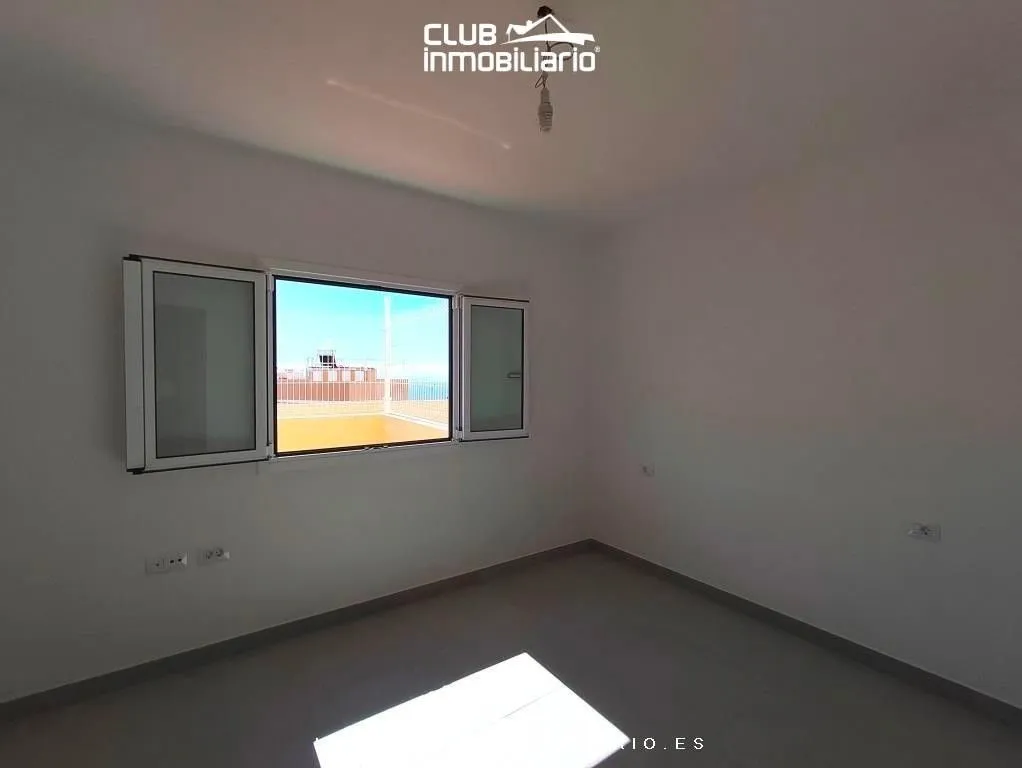 Toad - Luxury Apartment Complex with Balconies in La Laguna