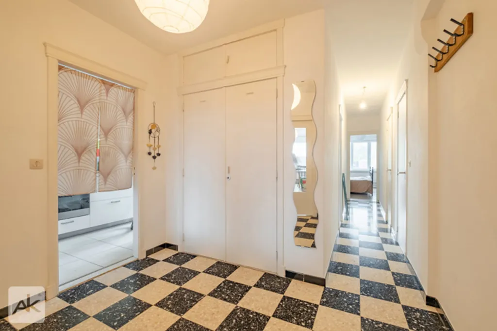 Esik - Charming Apartment with Terrace in Outremeuse