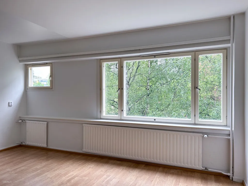 Pièces - Bright Studio Flat with Balcony in Roihuvuori, Helsinki