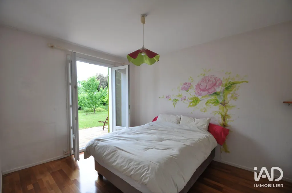 Chambres - Maison avec Jardin et Garage à Chelles