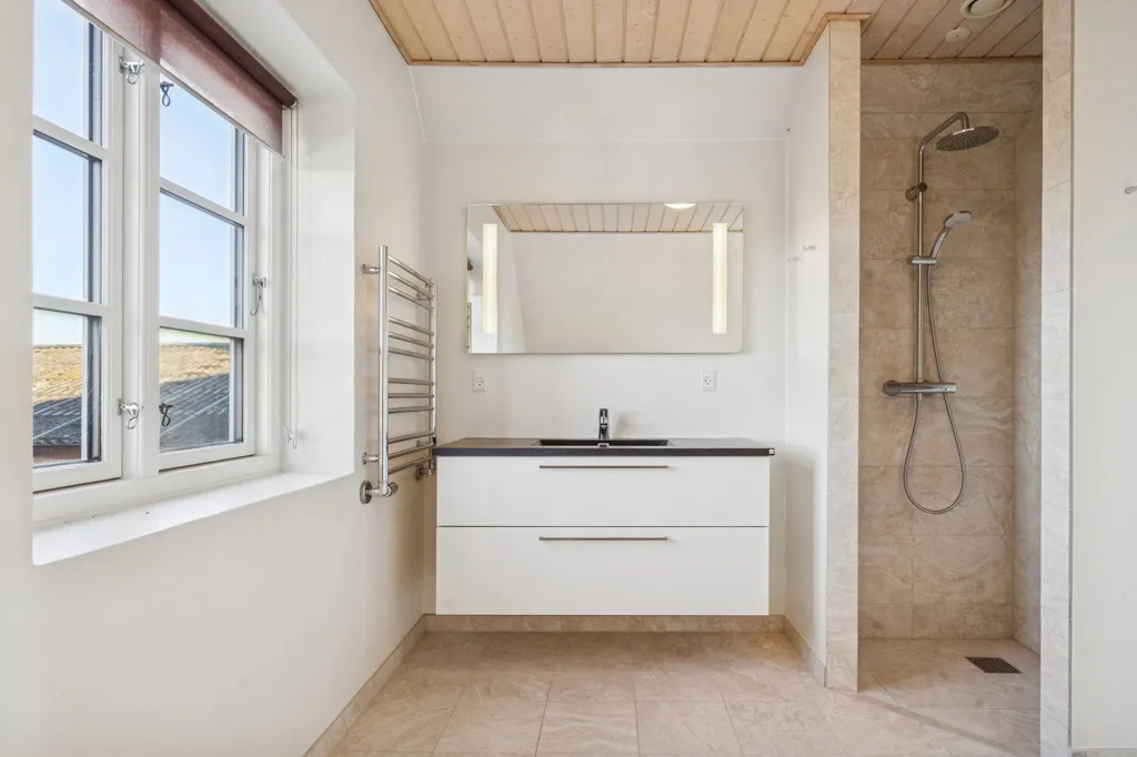 Maison 8 pièces à Hobro