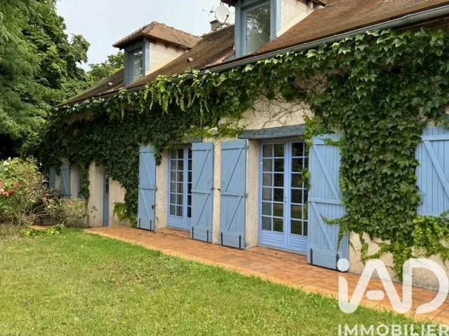 Välivaade - Longère with Garden in Garancières