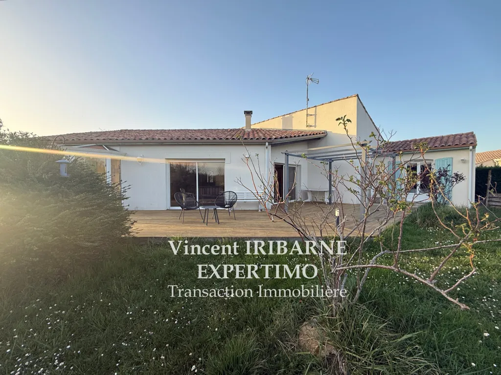 Välivaade - Detached House with Pool in Fontcouverte