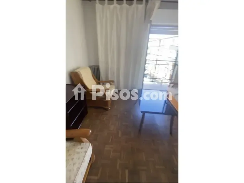 Camere da letto - Student Flat with Balcony near Canalejas
