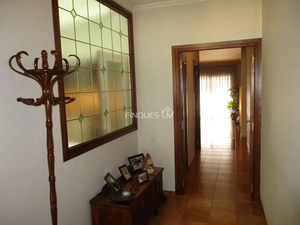 Esik - Duplex with Terrace in Tordera
