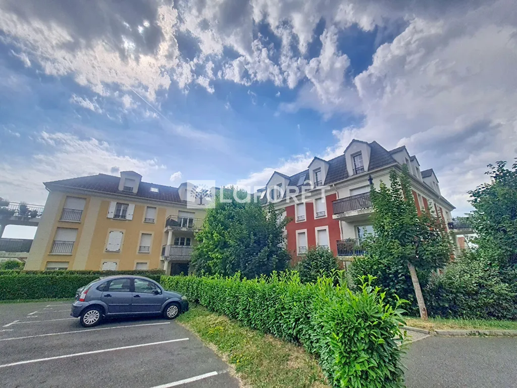 Välivaade - Meubled Flat with Garden in EVREUX