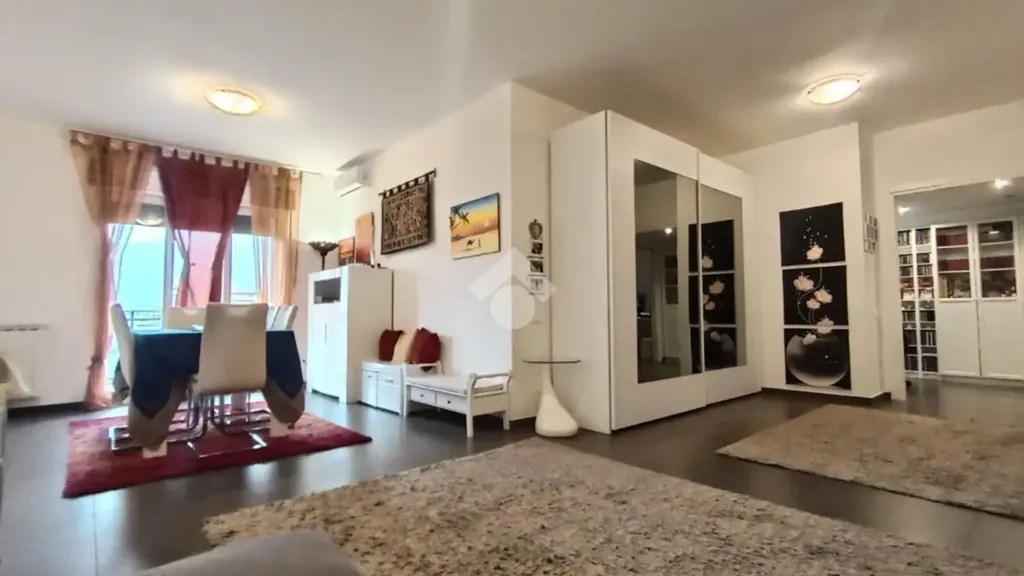 Elutuba - Modernised Apartment with Balcony in Palermo