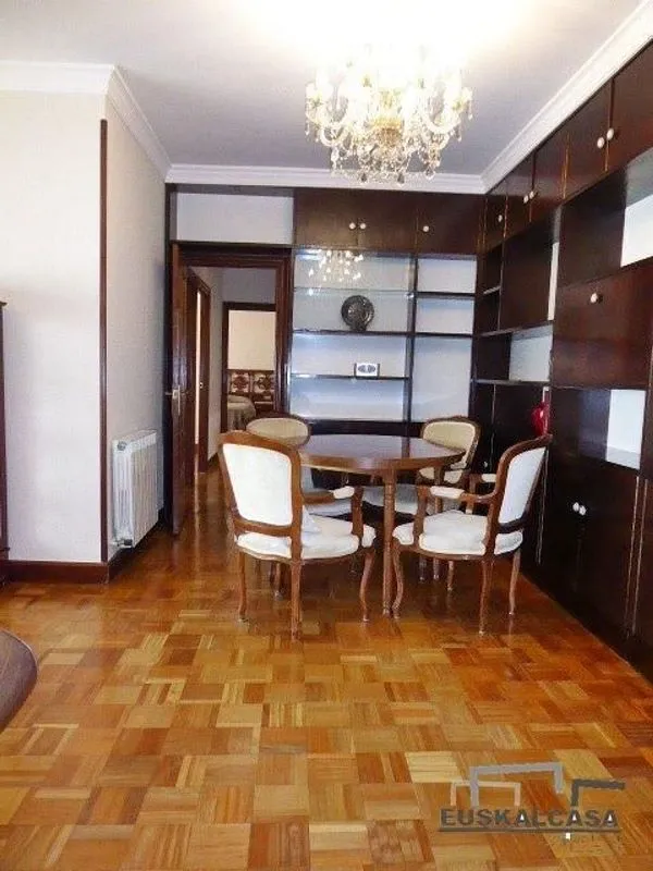 Dining Room - Furnished Flat with Terrace in Ametzola