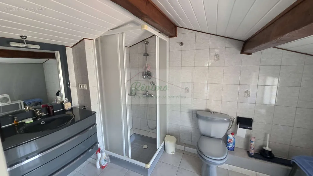 Vannitoad - Traditional Villa with Pool in Galargues
