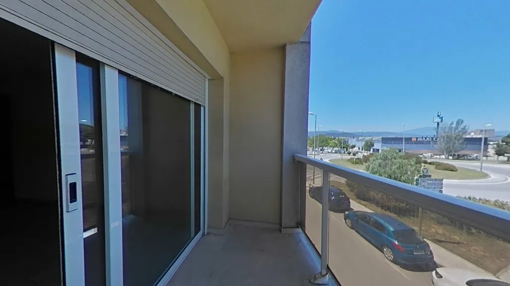 Balcony - Family-orientated Flat near Blanes Centre