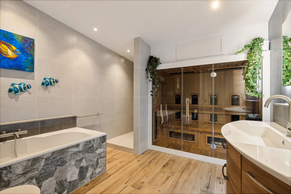 Salles de bain - Luxury Semi-Bungalow with Garden in Wytgaard