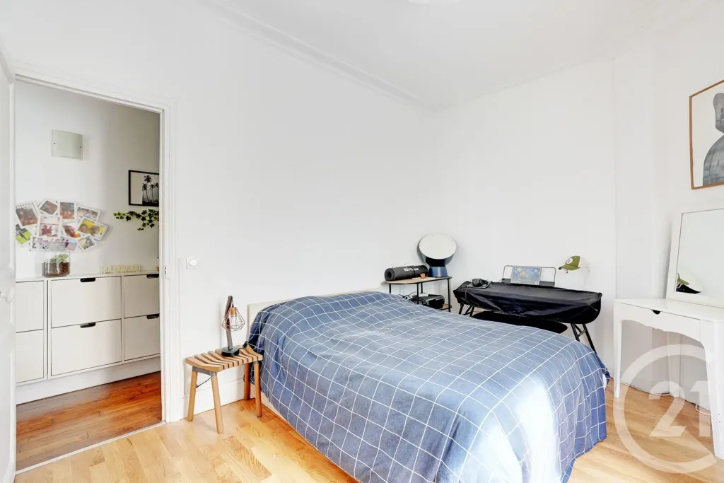 Bedrooms - Renovated 2-Bed Flat in Paris 15