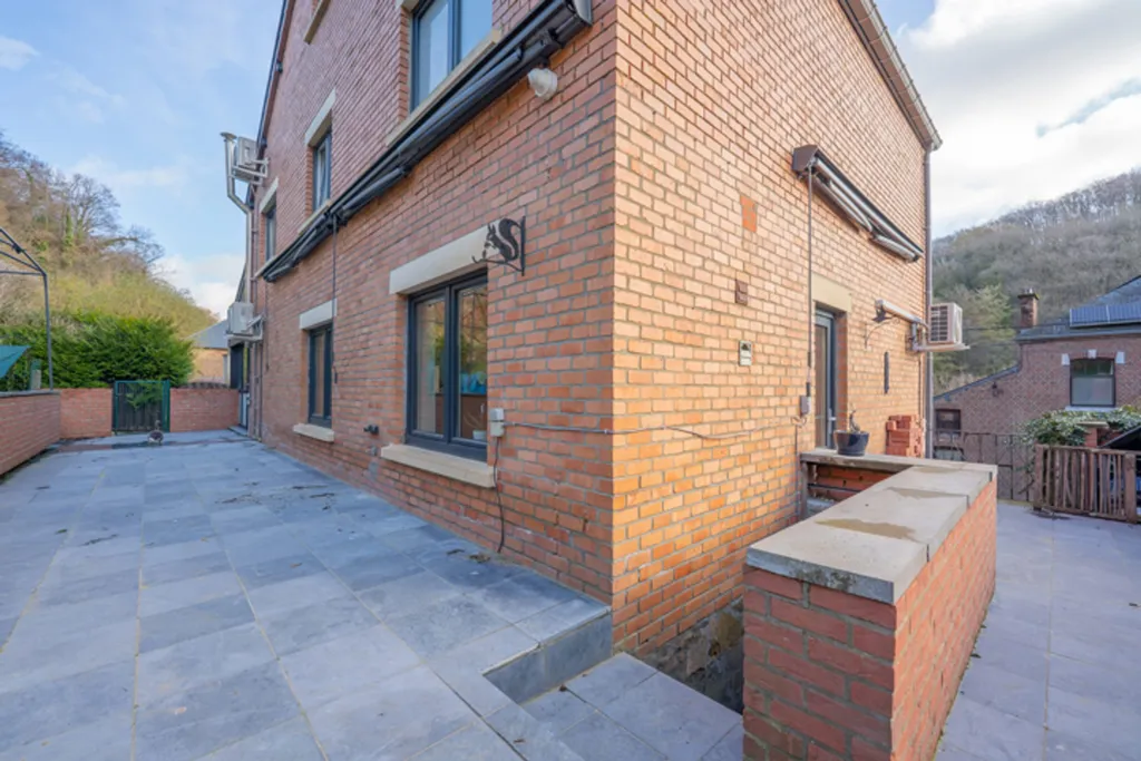 Terrass - House with Terrace in Malonne, Namur