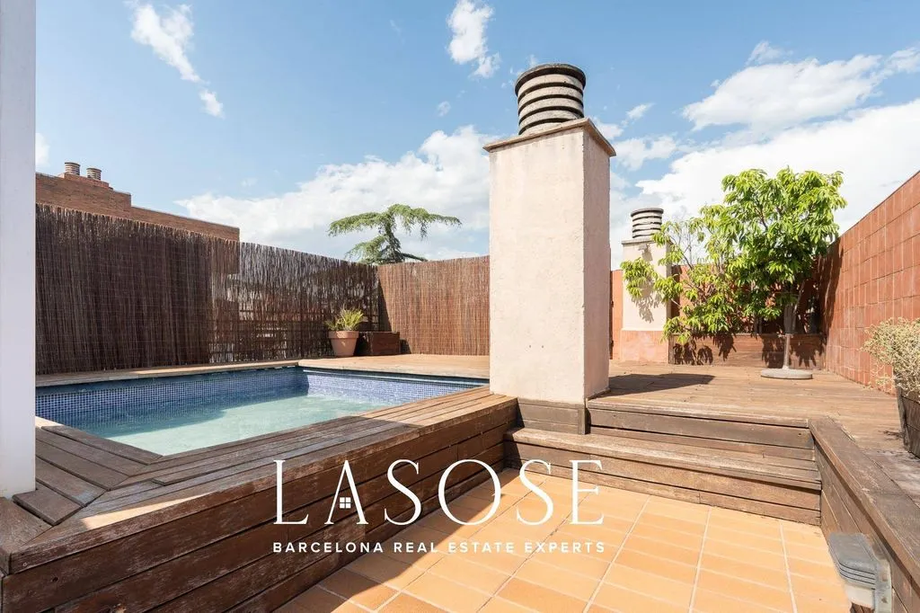 Pool - Duplex Penthouse with Pool in Tres Torres, Barcelona
