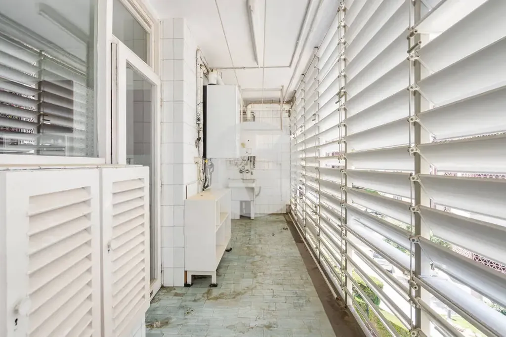 Balcony - Spacious Flat with Terrace in Exclusive Barcelona