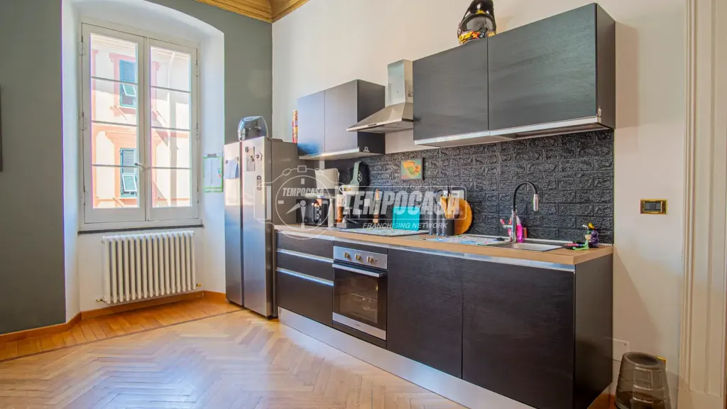 Cucina - Historic Apartment with Balcony in Lavagna