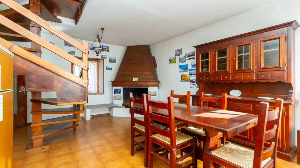 Söögituba - Mountain Chalet with Panoramic View in Sampeyre