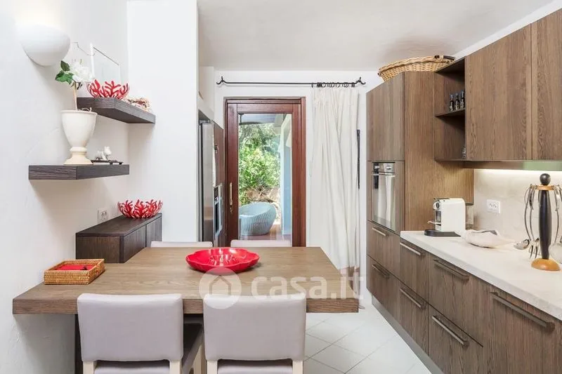Cuisine - Charming Villa with Sea View in Arzachena