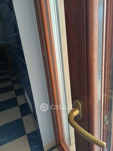 Ingresso - Appartamento con terrazzo e vista a Potenza