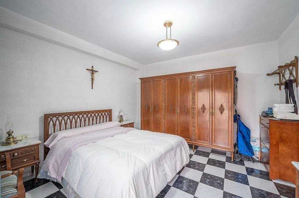 Bedrooms - Apartment with Terrace in Zaidín District