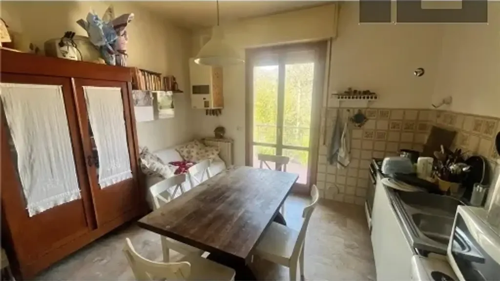 Salle à manger - Appartement 3 pièces à IT