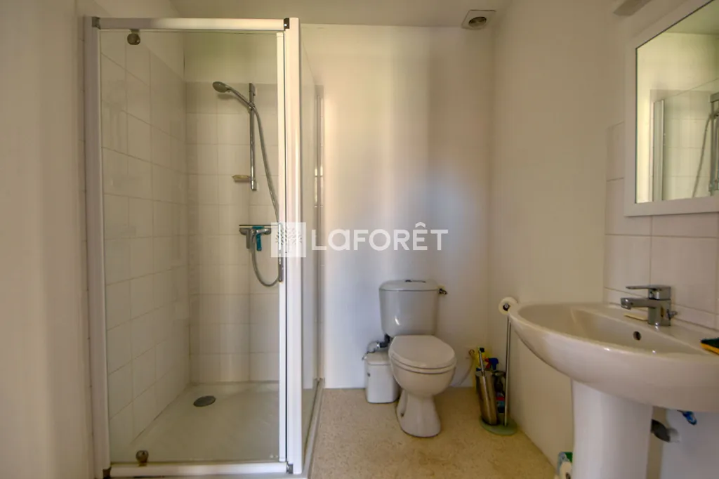 Vannitoad - Charming House with Courtyard in Lisle-sur-Tarn