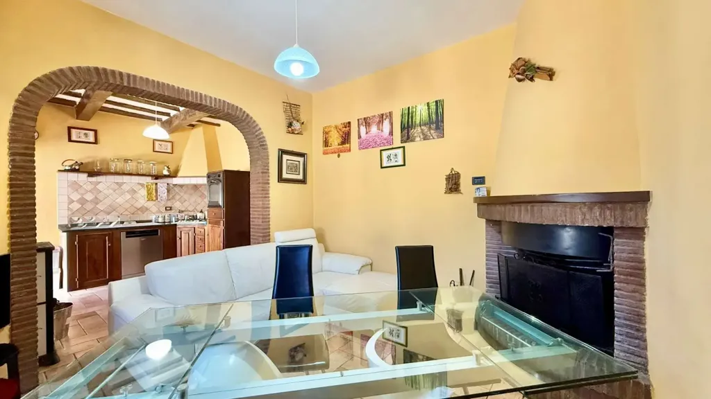 Salle à manger - Rustic Apartment with Panoramic View in Baschi